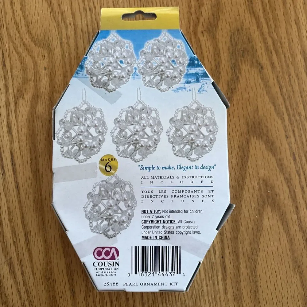 Vintage CCA Pearl Ornament sensations bead kit. New original packaging.￼